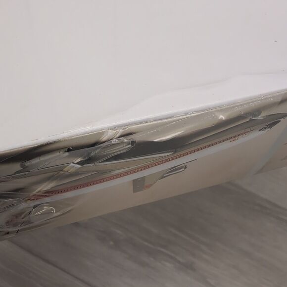 MINICRAFT BOEING 707-300 TWA JT4-D Model Airplane Kit #14454 1:144 New - Picture 7 of 7